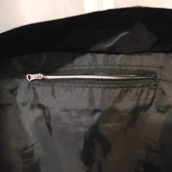 NWT Champion size 1XL black/white jacket - Picture 6 of 11